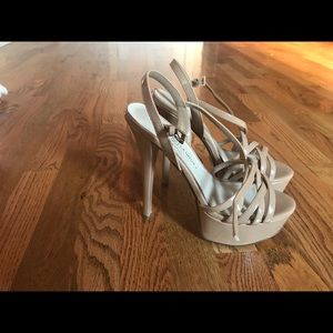 Chinese Laundry tiptop